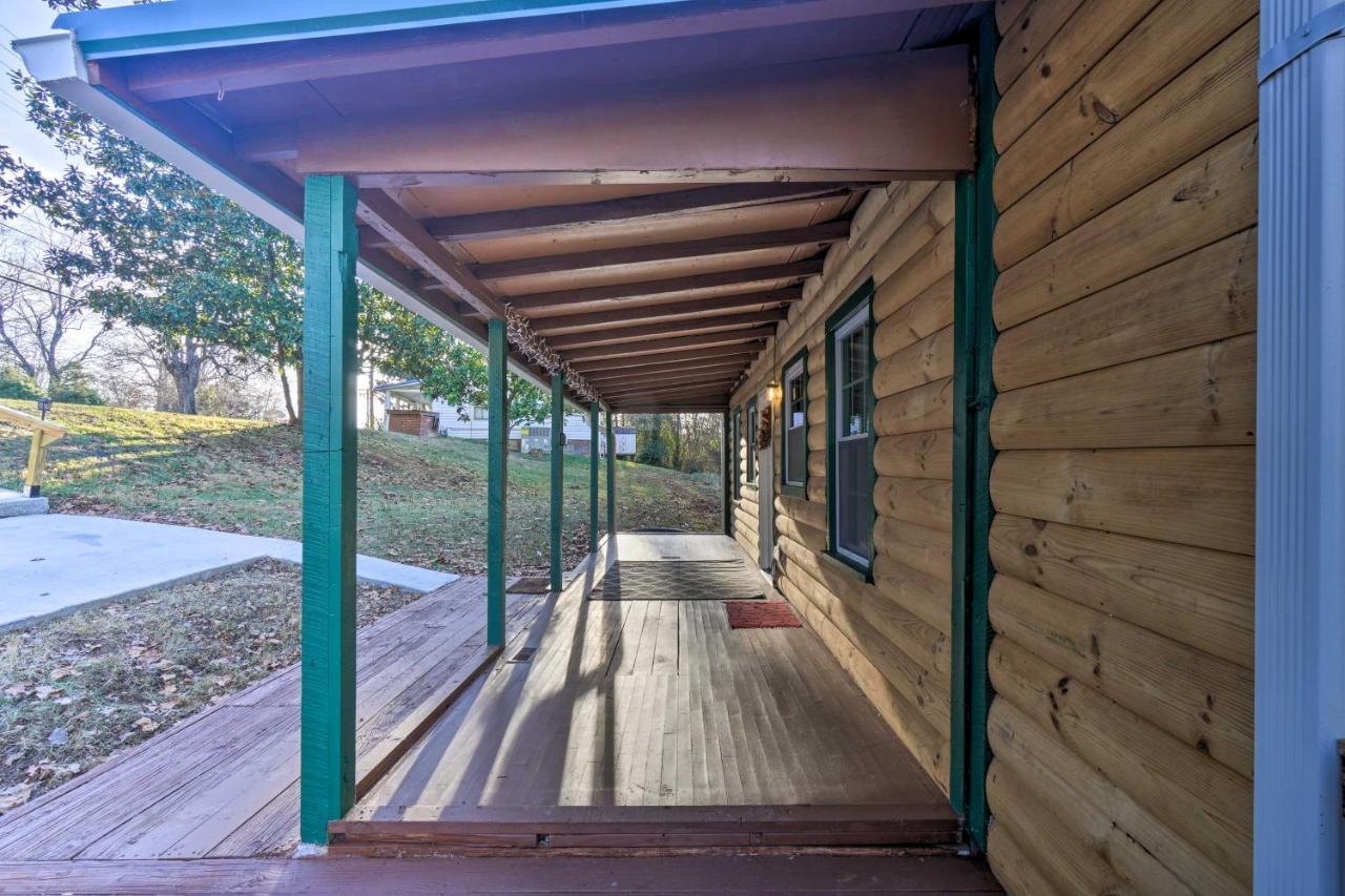Cozy Getaway About 8 Mi To Downtown! *
